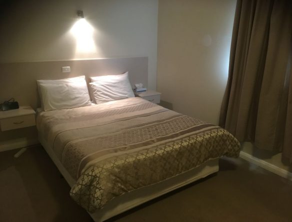 executive queen room