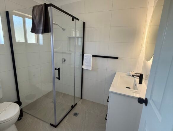 room 8 bathroom