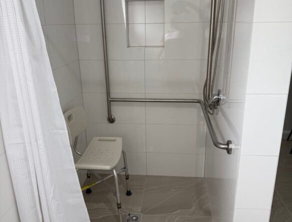 Disabled Room Bathroom...
